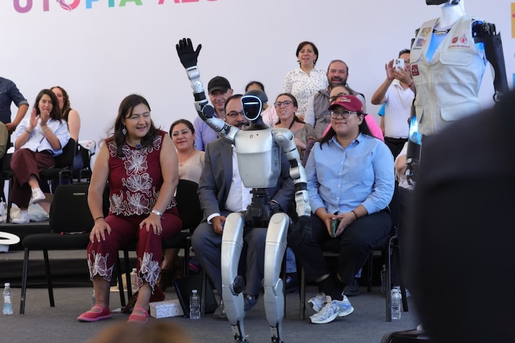 Instalaciones de la nueva Escuela de Robotopía, donde niñas y niños aprenderán sobre inteligencia artificial.