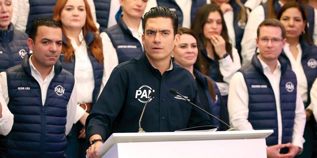 Jorge Romero, dirigente nacional del PAN, ayer, en conferencia de prensa desde Mérida.