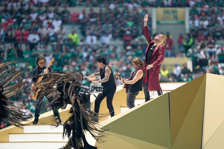 La banda Maná cantó "Oye mi amor" en la inauguración del Mundial 2026