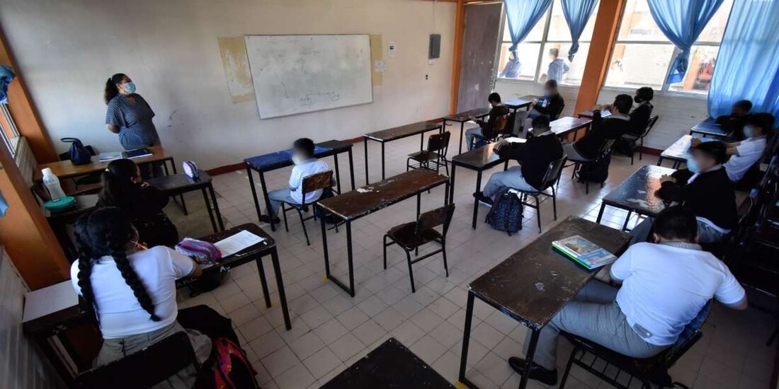 ¿Mañana lunes 30 de octubre hay clases? Esto dice la SEP.
