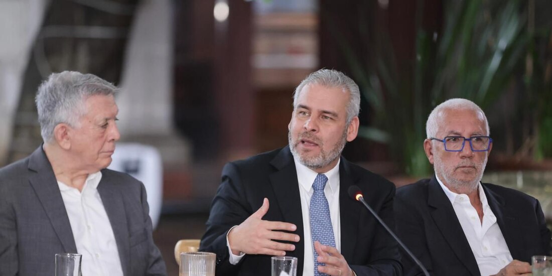 Alfredo Ramírez Bedolla, gobernador del Estado de Michoacán