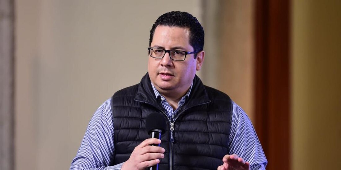 El funcionario hizo notar que la Secretaría de Salud autorizó que solamente 50 por ciento de los senadores estuvieran en el interior del recinto.