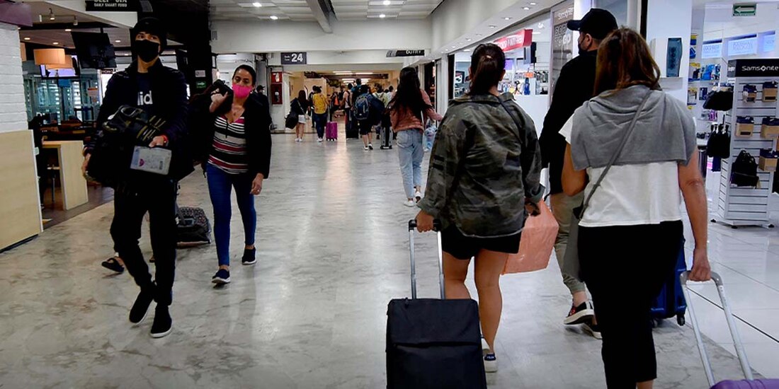 Tráfico aéreo recuperará nivel prepandemia en 2023: IATA.