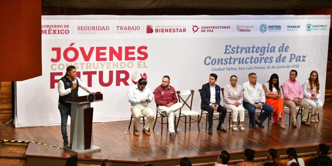 La secretaria de Seguridad Federal Icela Rodríguez Velázquez hizo el ofrecimiento al Mandatario Ricardo Gallardo, quien reiteró toda la coordinación para el accionar de las nuevas fuerzas federales.