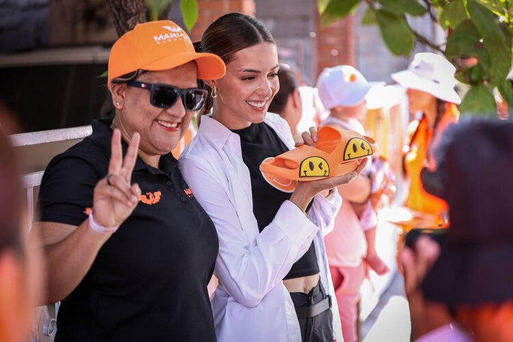Realizó recorrido con vecinos de la colonia Ferrocarrilera y Fomerrey 6.
