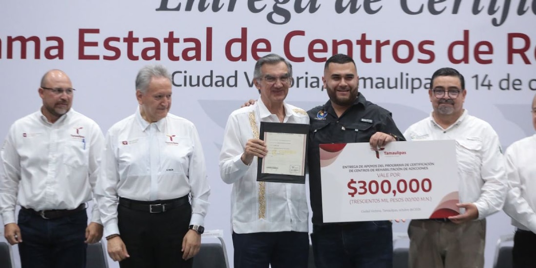 La estrategia de acompañamiento interinstitucional y la entrega de 41 certificaciones a centros de adicciones fueron encabezadas por el gobernador Américo Villarreal Anaya.