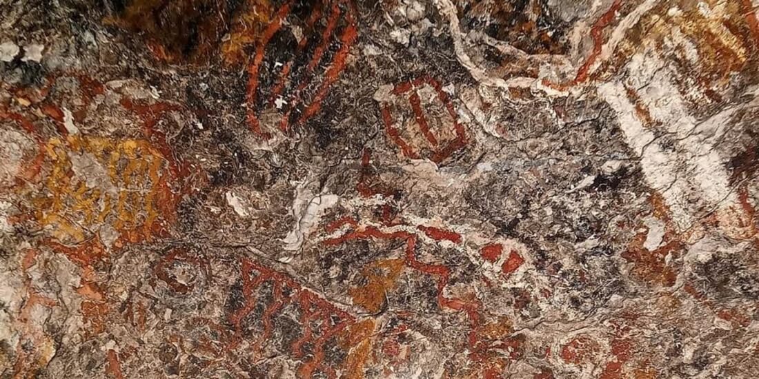 Parte de la pintura rupestre que se sustrajo