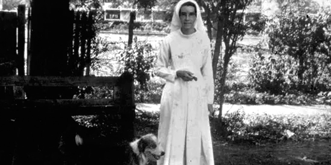 Sister Ignatius en los jardines de Alpha Boys’ School.