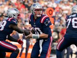Una acción del duelo entre Patriots y Dolphins en la Semana 1 de la NFL