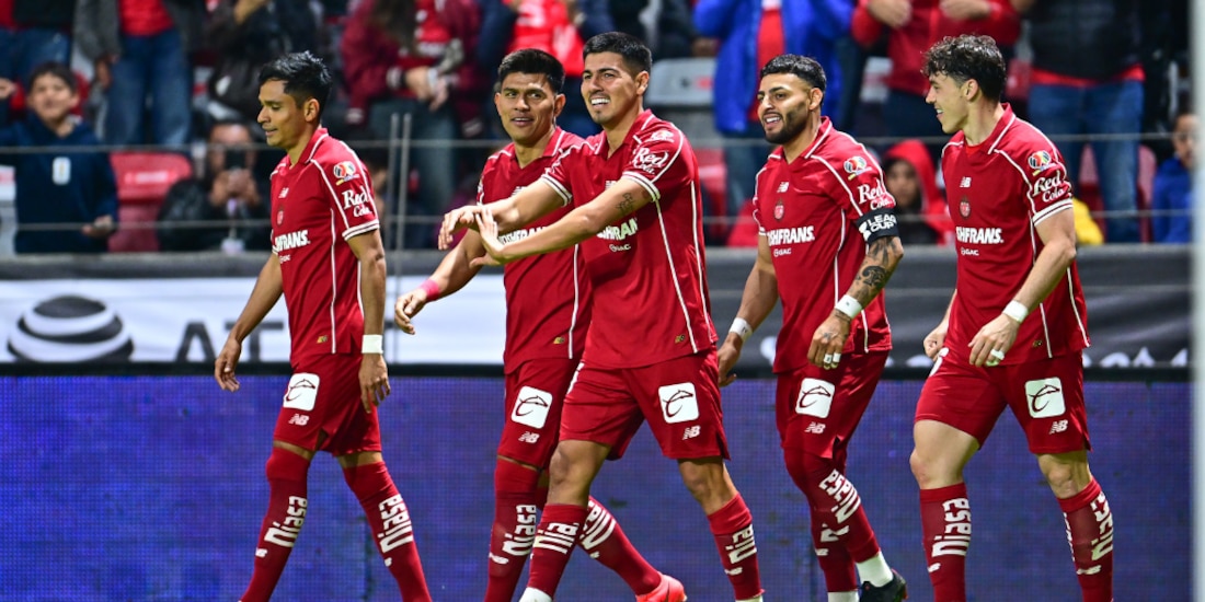 Érick Gutiérrez celebra su anotación ante el FC Dallas.