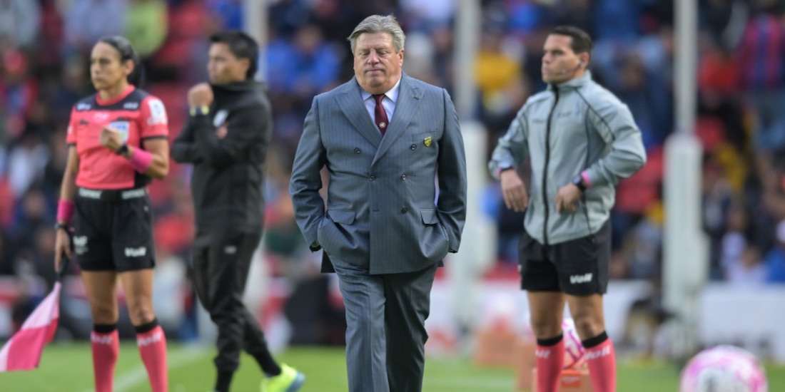 Miguel Herrera durante el partido ante Querétaro.