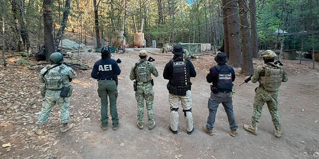 INTEGRANTES de la Agencia Estatal de Investigación y de la Defensa, el pasado 18 de abril en Chihuahua.