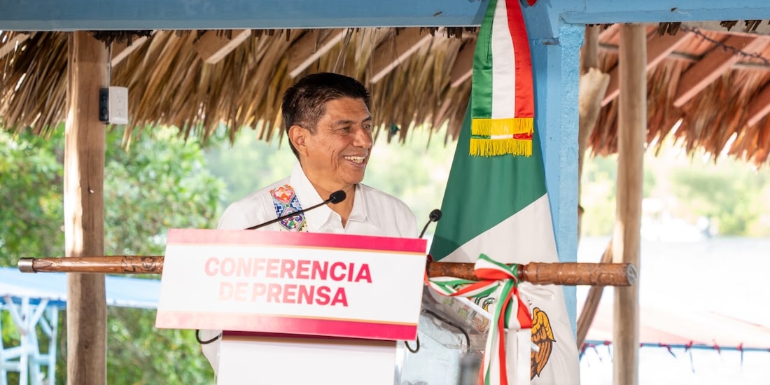 Salomón Jara Cruz encabeza los actos conmemorativos del Día del Pueblo Negro Afromexicano en Chacahua Isla, Oaxaca.