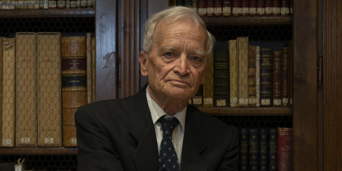 Muere el escritor Luis Goytisolo a los 91 años.