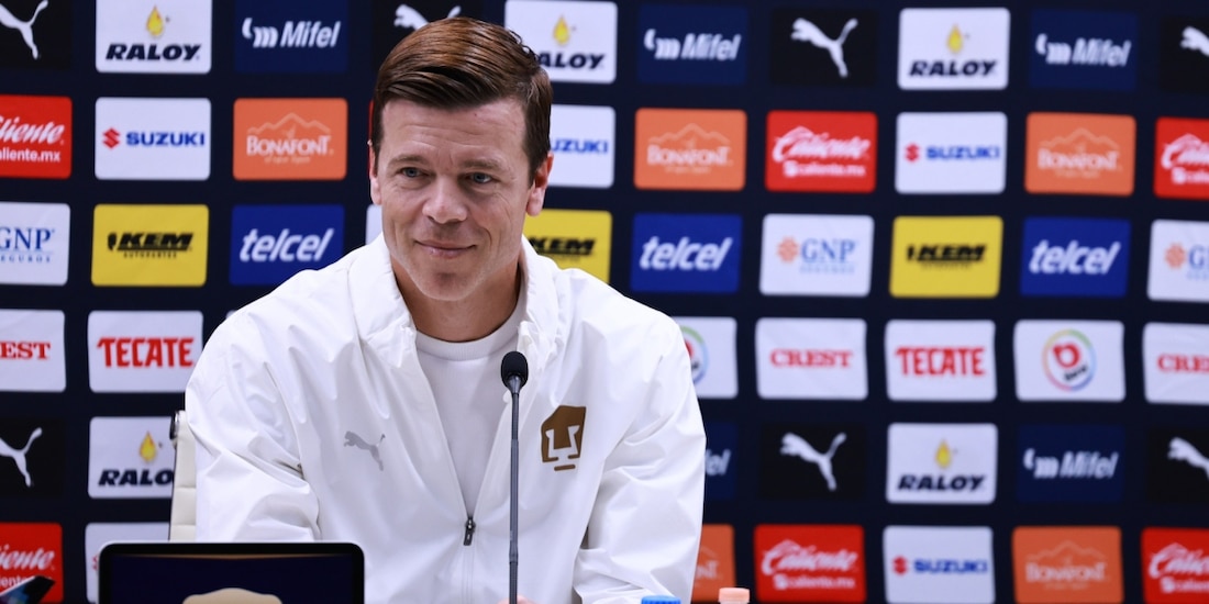 Esteban Solari en su presentación como DT de Pumas
