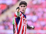 Armando González en un juego de Chivas