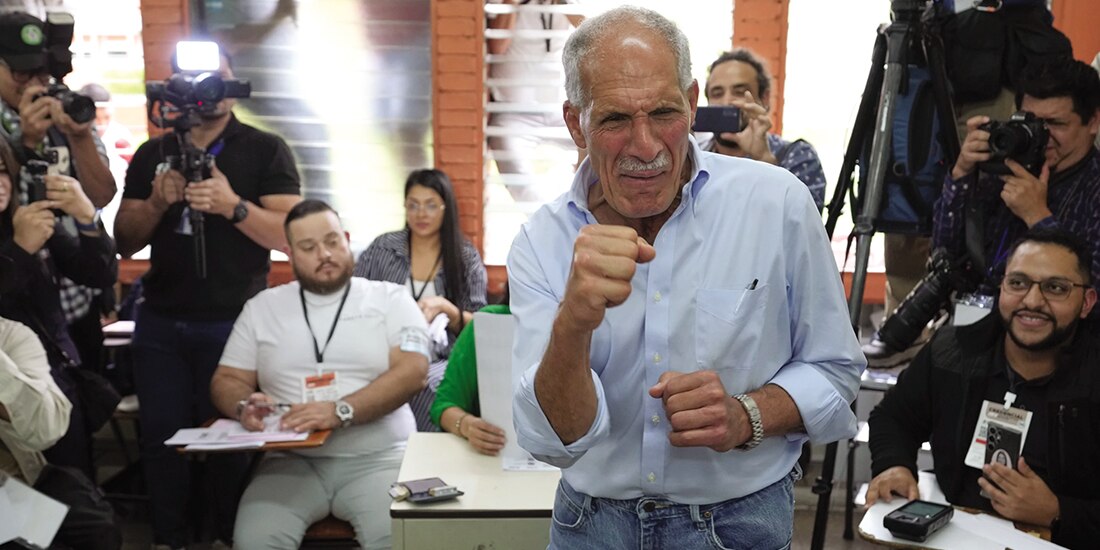 Nasry Asfura, candidato presidencial por el Partido Nacional, durante las elecciones generales en Tegucigalpa, ayer.