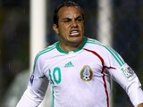 Cuauhtémoc Blanco festeja un gol con México en 2009. El exseleccionado opinó acerca de los rivales del Tricolor en el Mundial Qatar 2022.