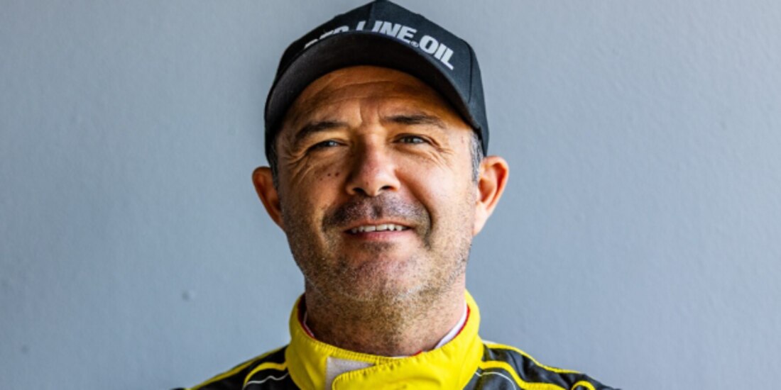 El piloto mexicano en una sesión, ayer.