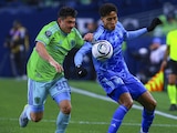 Una acción de la visita de Tigres a Seattle Sounders en los cuartos de final de vuelta de la Concacaf Champions Cup