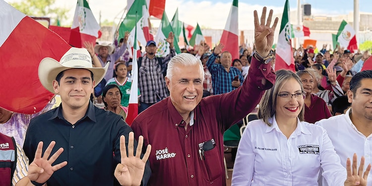 José Narro (c.), al participar en asambleas estatales en septiembre de 2026.