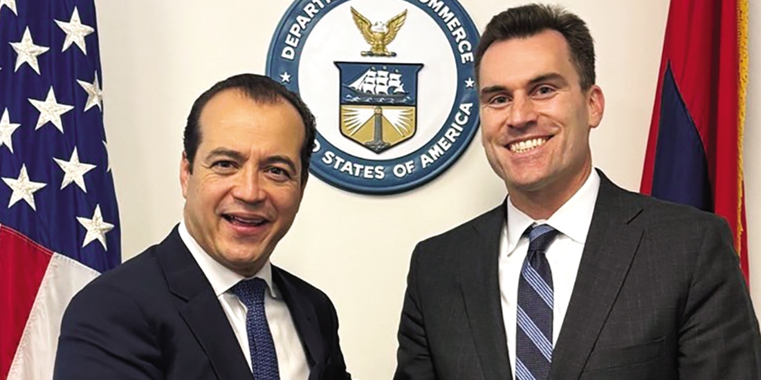 Luis Rosendo Gutiérrez, subsecretario de Comercio Exterior y William Kimmit, subsecretario de Comercio de EU, ayer.