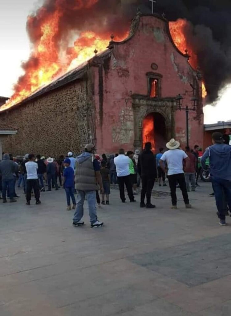 La iglesia de Santiago Apóstol de Nurio, Michoacán, es considerada una joya arquitectónica de la meseta purépecha.