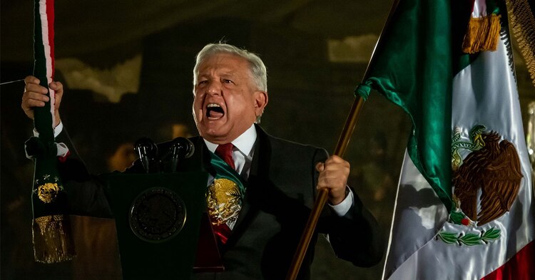 El Presidente Andrés Manuel López Obrador dio su quinto Grito de Independencia desde el balcón presidencial en Palacio Nacional