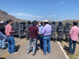 El pasado domingo, un grupo de productores agrícolas se enfrentó a la Guardia Nacional en la presa Las Vírgenes, en protesta por el trasvase de agua para abastecer de este recurso a otro embalse, con el fin de cumplir con la deuda del recurso hídrico que tiene el país con Estados Unidos.