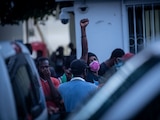 TUXTLA GUTIERREZ, CHIAPAS, 15SEPTIEMBRE2021.- Migrantes haitianos que transitaban por territorio chiapaneco en dirección al norte del continente, fueron detenidos por autoridades migratorias y trasladados posteriormente a la estación migratoria conocida como "El Cupapé". Posteriormente, después de una revisión de sus papeles, algunos de estos fueron liberados.
FOTO: PEDRO ANZA /CUARTOSCURO.COM