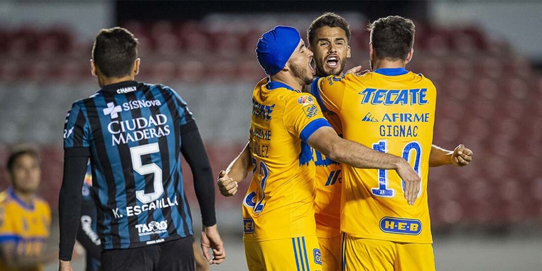 Querétaro perdió ante Tigres en el último suspiro del partido.