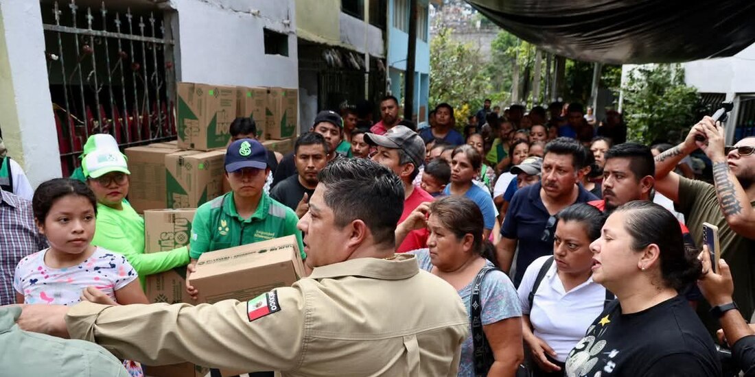 El gobernador en la zona afectada.
