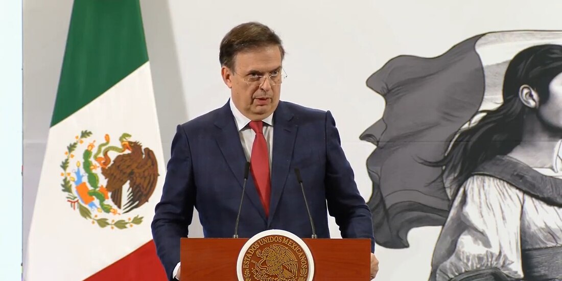 Marcelo Ebrard, secretario de Economía, este martes en Palacio Nacional.