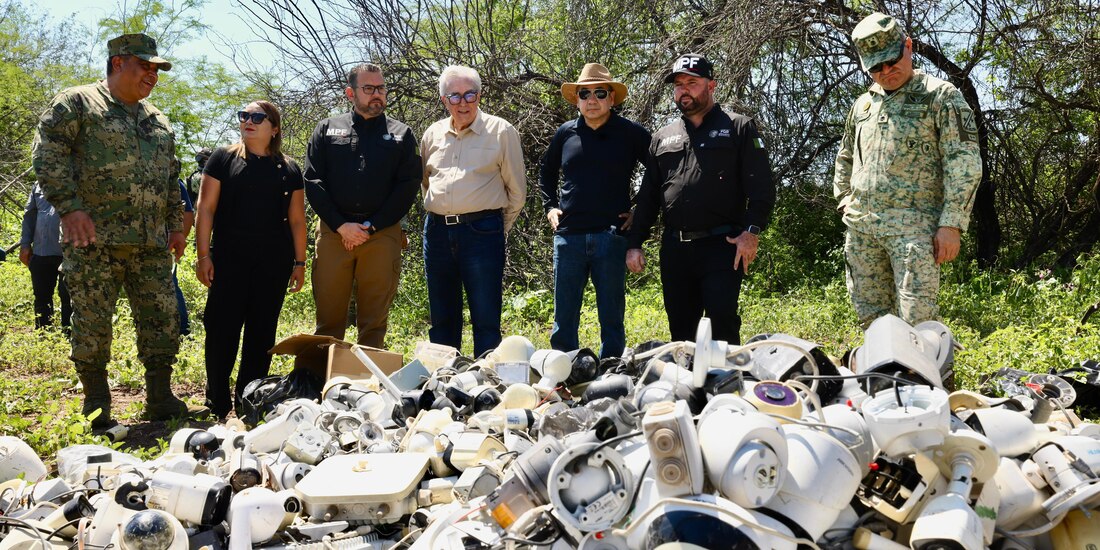 En la imagen el Gobernador constitucional de Sinaloa.