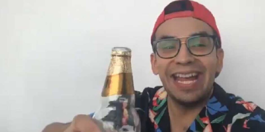 ¡No respeta! Filtran FOTO de El Capi Pérez bebiendo alcohol en una patrulla