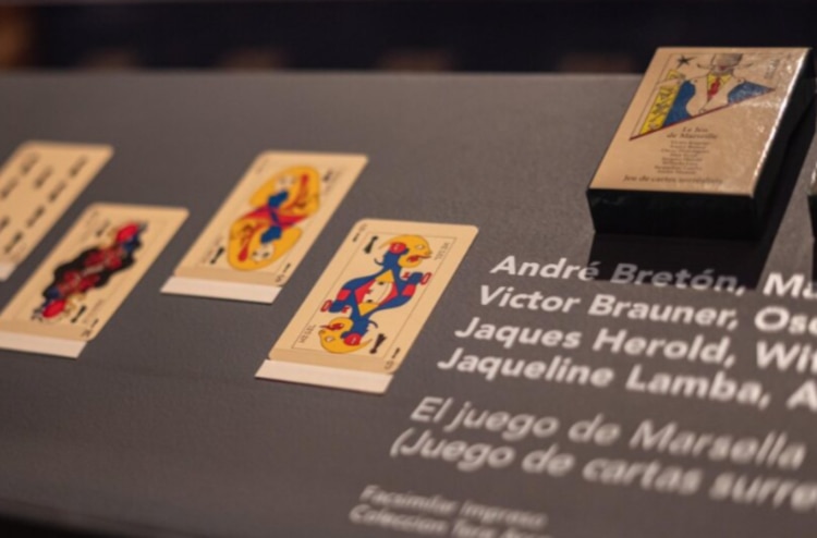 El juego de Marsella, tarot creado por diversos artistas surrealistas.