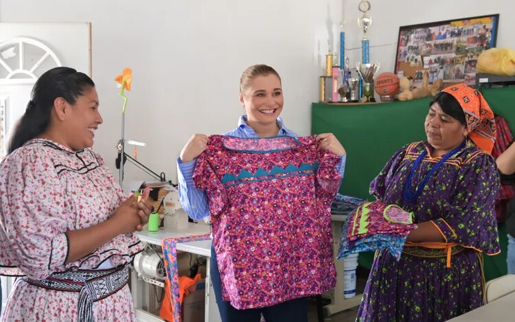 El Gobierno de Chihuahua trabaja en saldar una deuda histórica con los pueblos originarios de la entidad.