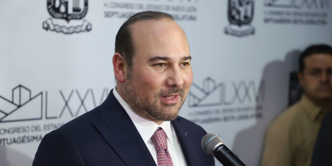 José Arturo Salinas Garza, gobernador interino de Nuevo León.