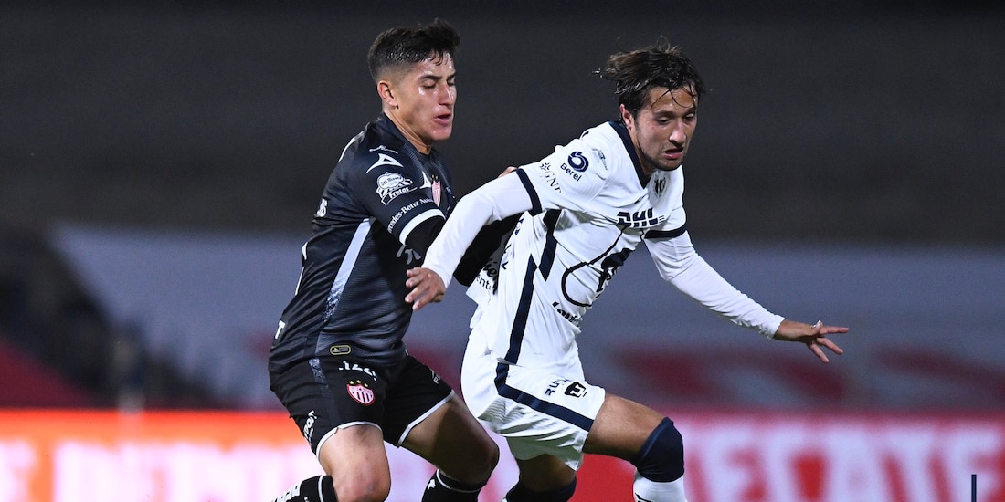 Una imagen de un partido entre Pumas vs Necaxa