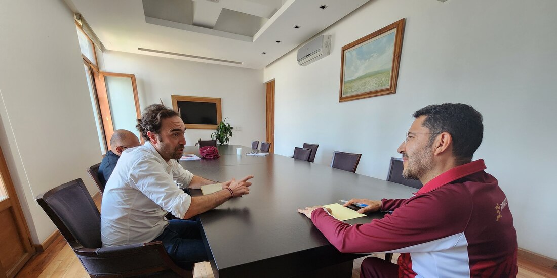 El Jefe de Gobierno de la capital de México compartió imágenes de las reuniones con los titulares de las Secretarías capitalinas. 
