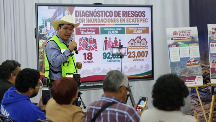 Las medidas de saneamiento e infraestructura de contención fueron anunciadas por la alcaldesa Azucena Cisneros Coss.