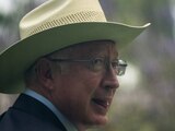 En último año, EU detuvo a 3 mil 300 personas en lucha contra fentanilo, destaca Ken Salazar.