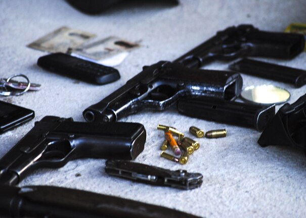 Armas decomisadas al crimen organizado.