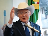 Ken Salazar, exembajador de Estados Unidos