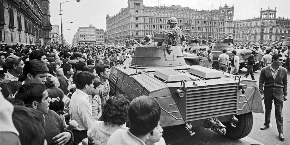El ejército en el Zócalo, 28 de agosto de 1968.