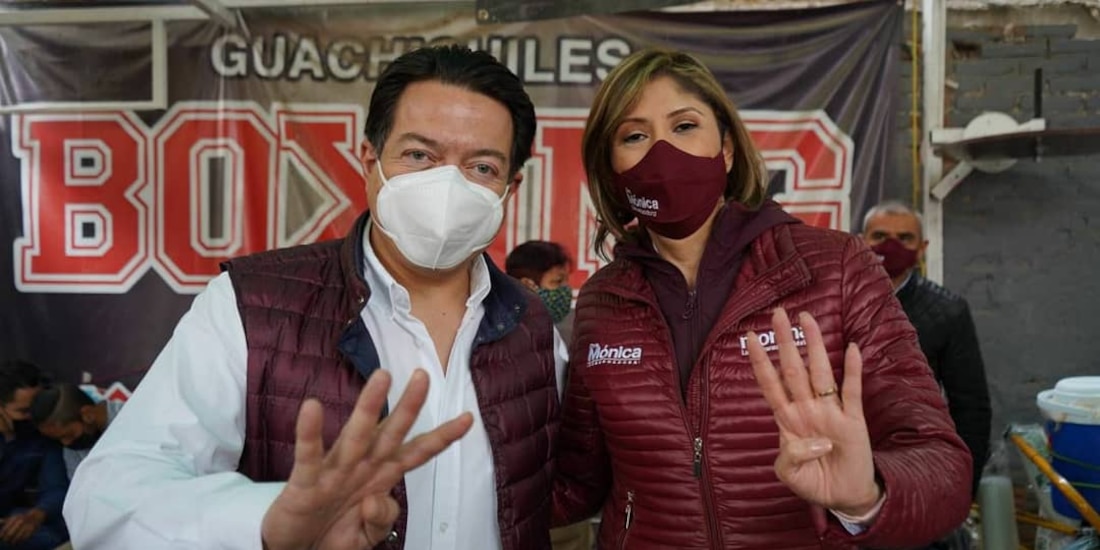 El dirigente nacional de Morena, Mario delgado junto con Mónica Rangel, candidata a gubernatura de SLP.