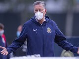 Ricardo Peláez, director deportivo de Chivas, durante un entrenamiento del equipo.