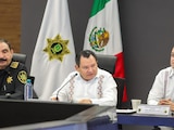 Joaquín Díaz Mena llama a redoblar esfuerzos de seguridad en Yucatán.