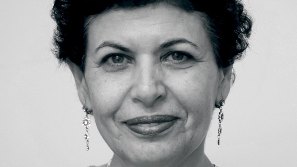 Sara Aharoni y las monedas del amor.