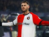 Santiago Giménez festeja un gol en la temporada con el Feyenoord.
